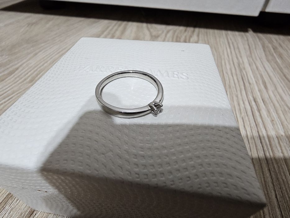 Годежен пръстен с камък