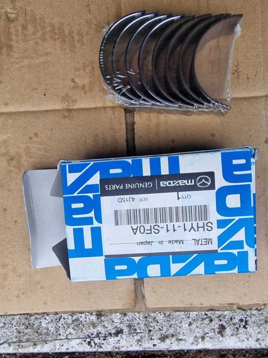 Продавам колянов вал за Мазда 2,2 Скайактив с лагери и биела 1 брой