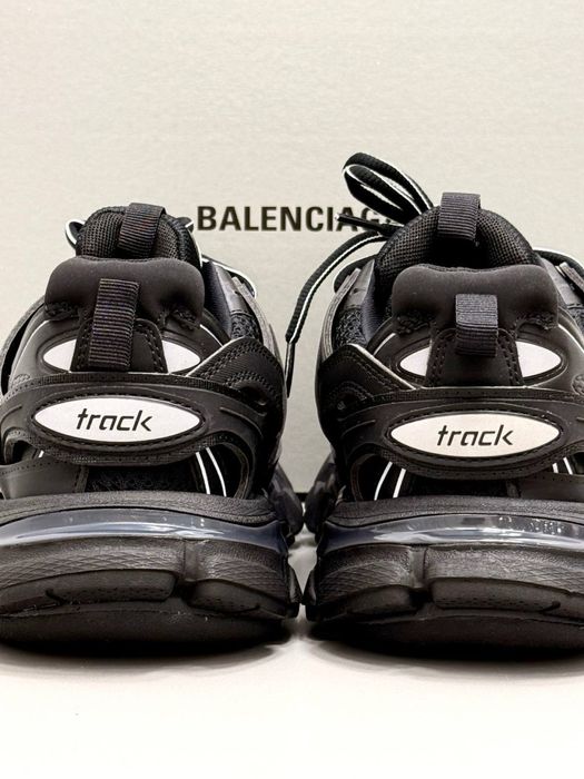 Balenciaga Track