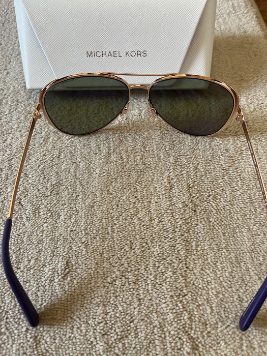 Michael Kors цветни/огледални очила