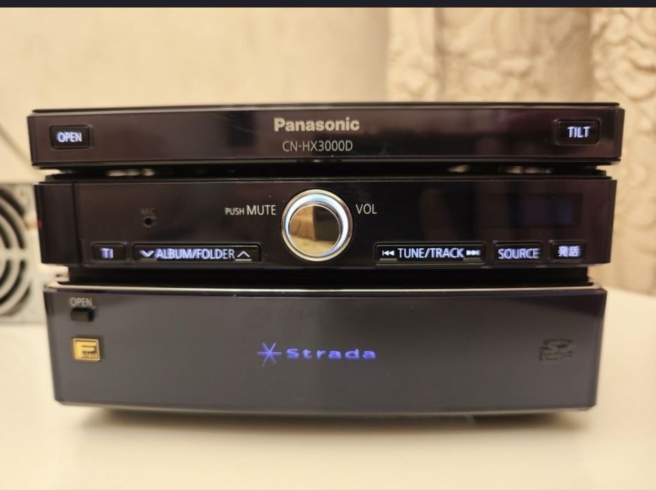 Процессорная автомагнитола Panasonic HX3000D