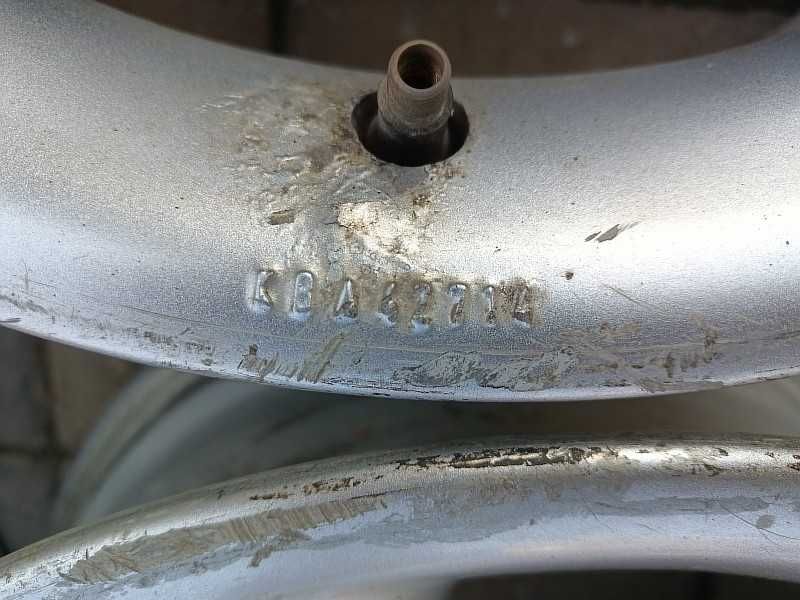 Продам оригинальные легкосплавные диски на автомашину Ford