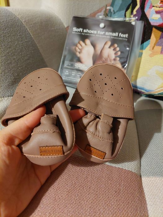 Нови пантофки, ботушки