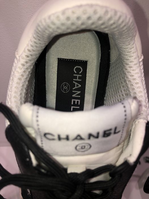 Стильные модные кроссовки. Шанель кожа