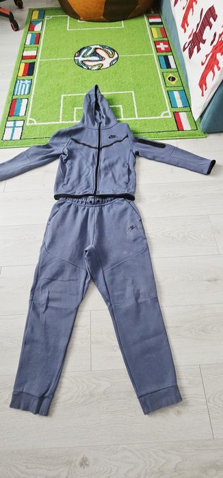 Vand trening copii Nike Tech