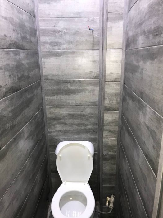 Srochna 2 xonali uy sotiladi