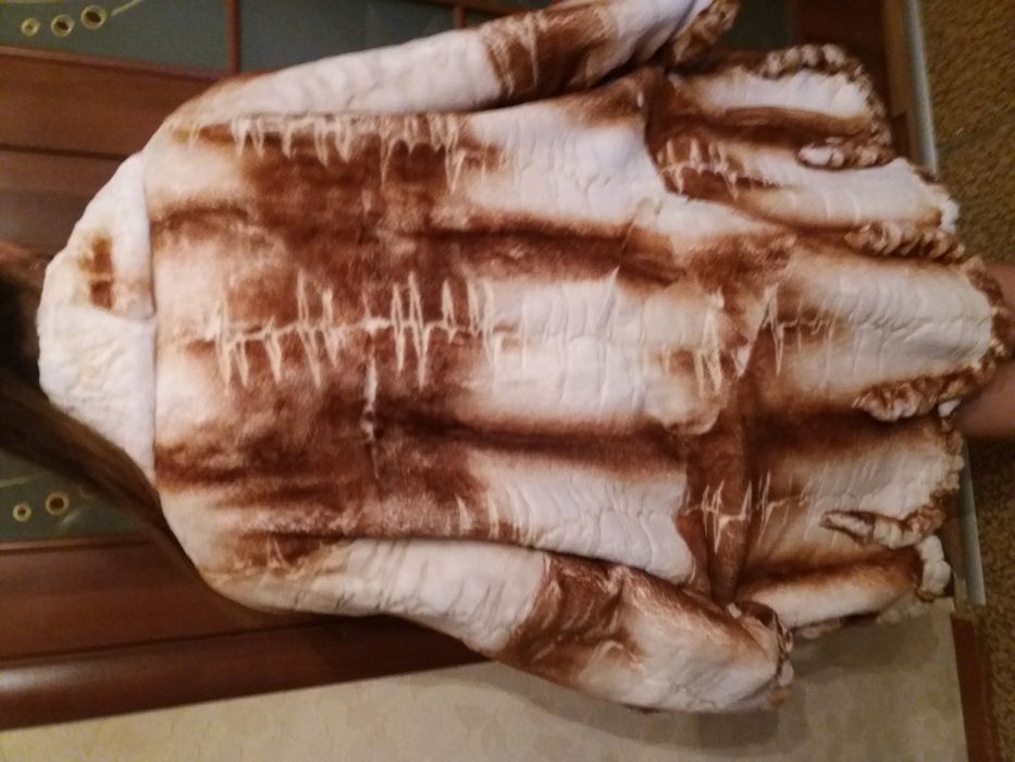 Продам норковую шубу