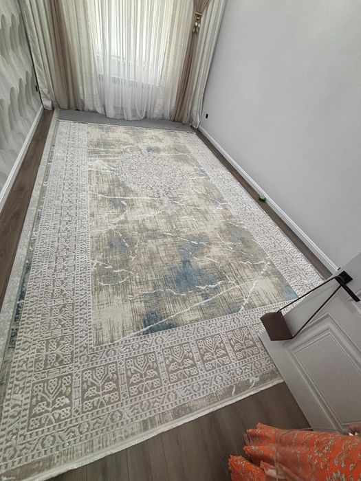 3*6, 3*5 екі кілем / два ковра