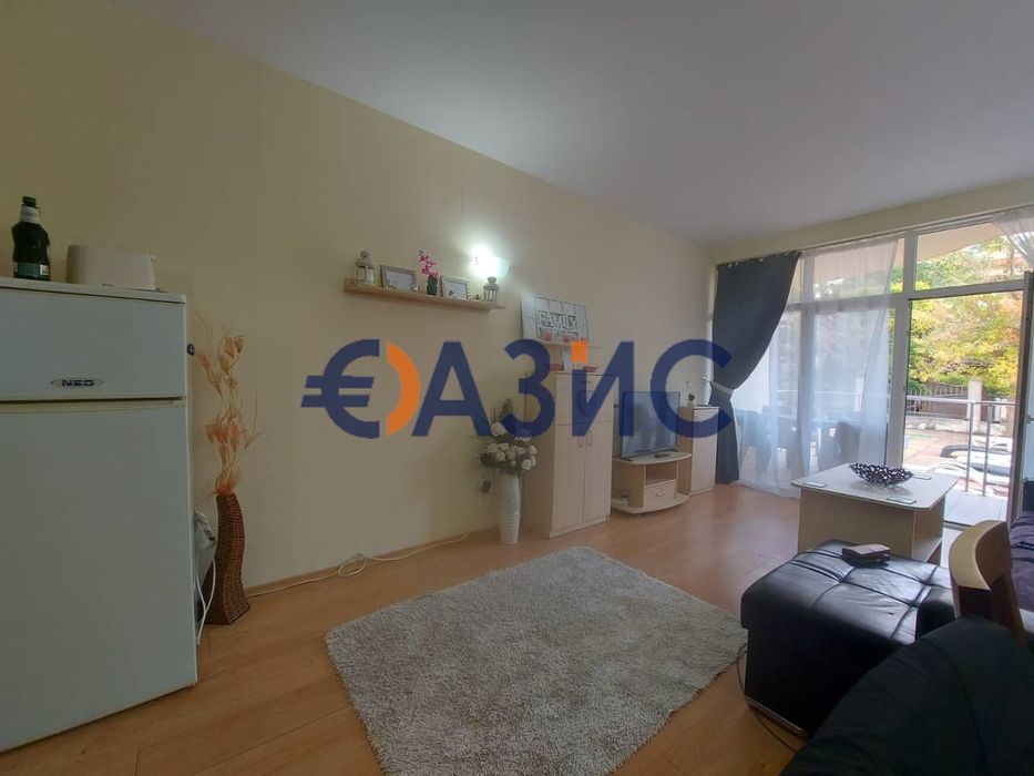 Продава се Двустаен апартамент в к.к. Слънчев бряг - 96 кв.м за 494 €/кв.м - Снимка #3