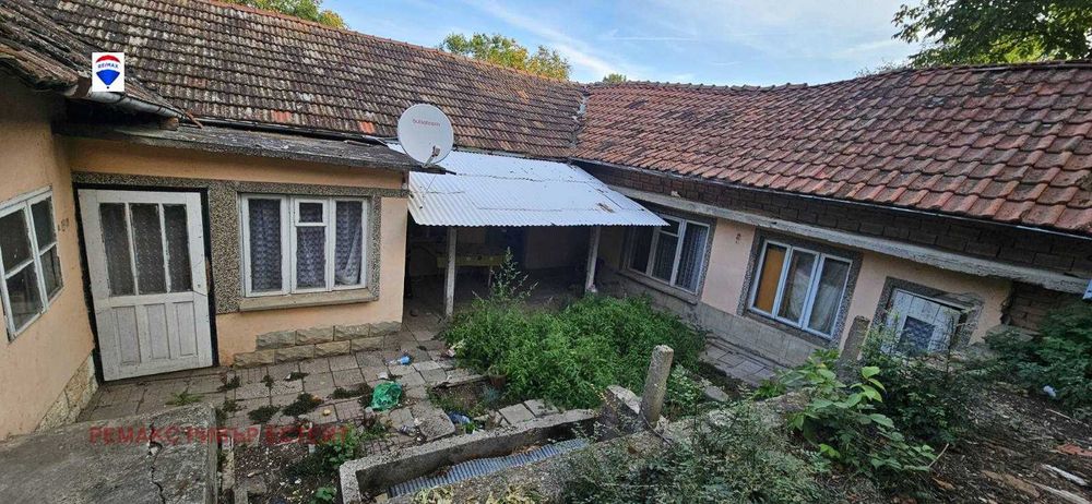 Продава се Къща в с. Юпер, Област Разград - 84 кв.м за 190 €/кв.м - Снимка #3