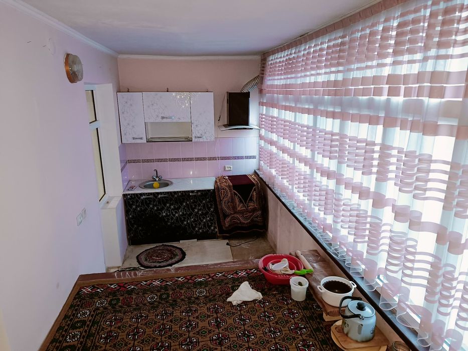 Квартира сотилади!