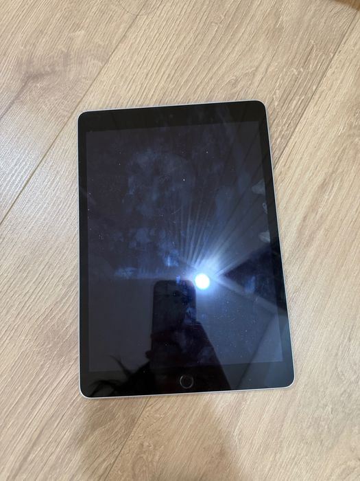 iPad 9 generation нерабочий