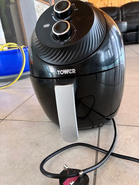 Airfryer и хлебопекарна