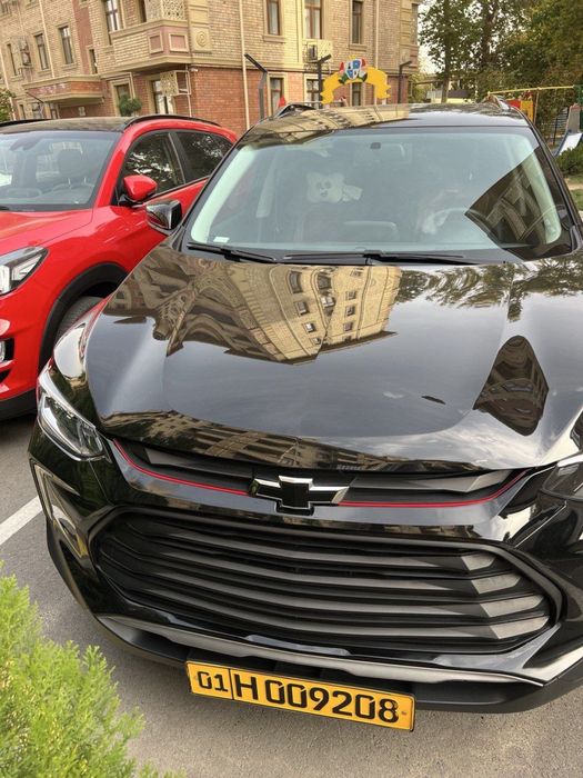 Tracker RedLine сотилади