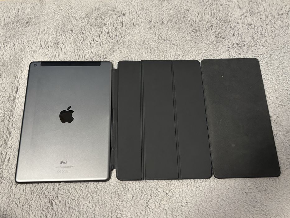IPad 9th Gen Wi-Fi + Cellular