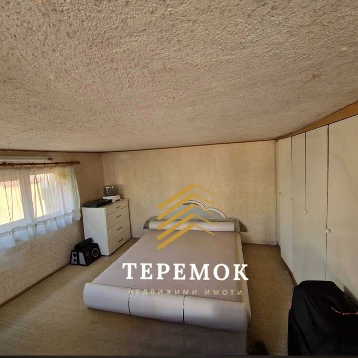 Продава къща гр Шумен, кв. Добруджански