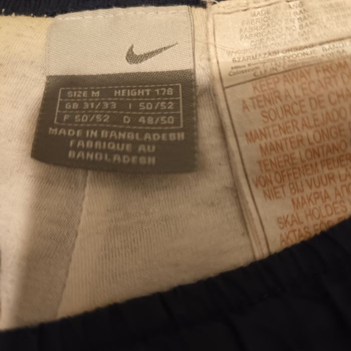 Pantaloni de trening Nike de fâș L