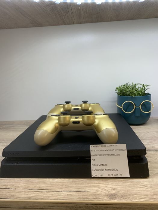 PS4