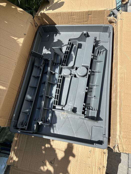 Carucior de service din plastic cu 2 niveluri