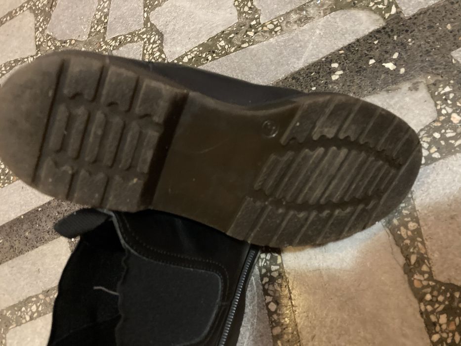 Боти естествена кожа, 37 номер, български. Обувани са ни само няколко