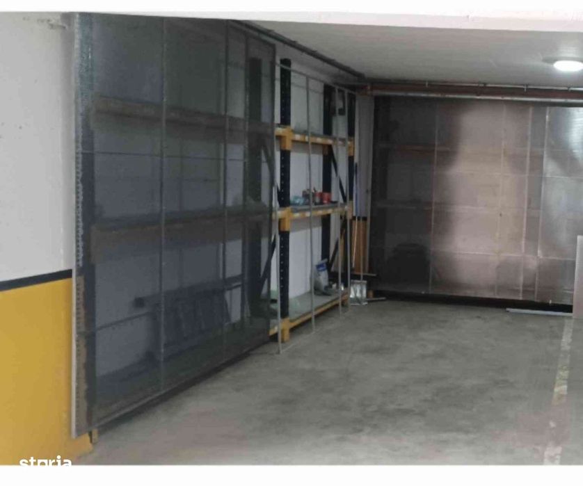 Proprietar vând apartament în Obcini