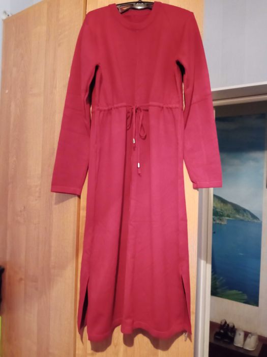 Женские новые  платья.