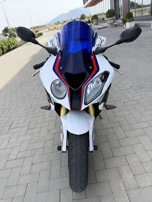BMW S1000RR 200к.с AKRAPOVIC / R&G / 39000km