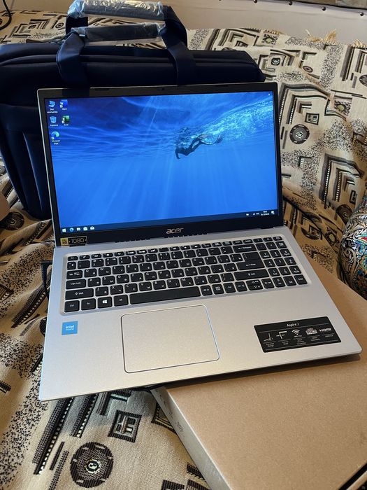 Ноутбук продам acer