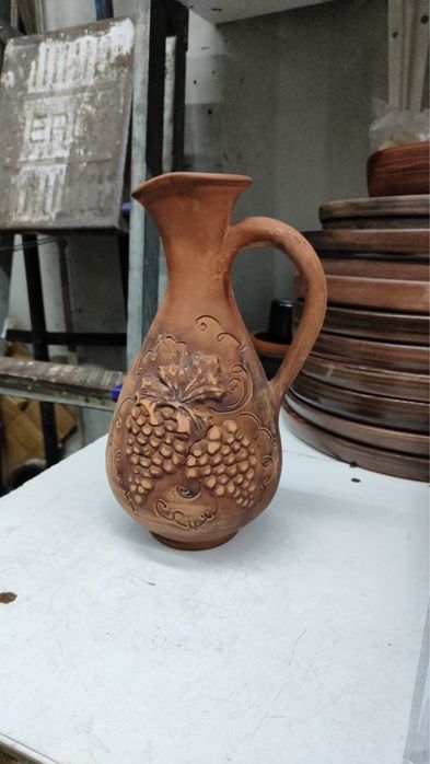 Кувшины для вина продам