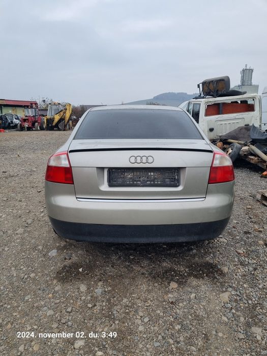 Dezmembram Audi A4 2.5TDI 180cp tracțiune integrala