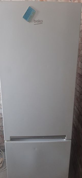 Холодильник  Beko