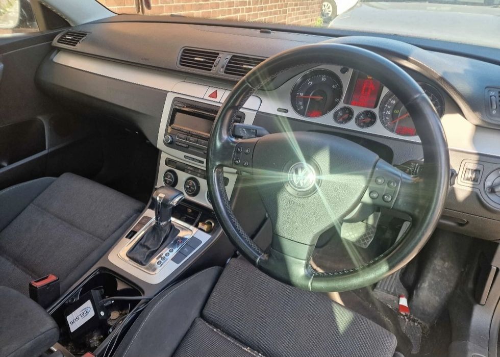 Cutie DSG passat b6 2008  2.0 KMX.   140cp