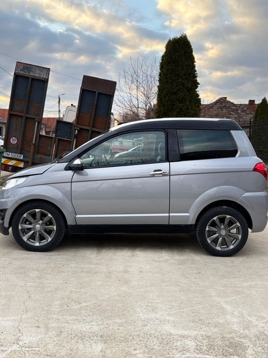 Aixam crosover microcar ligier chatenet jdm xev tazari