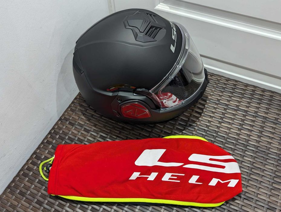 Casca moto LS2 Advant, marime M si L - flip-back, ochelari