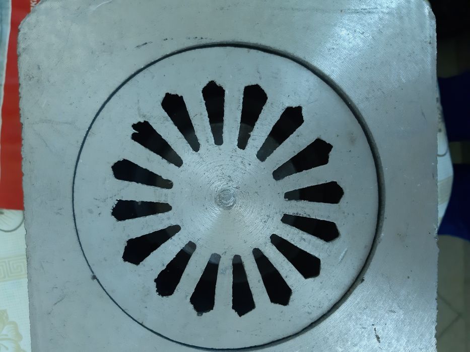 Подов сифон с долно оттичане