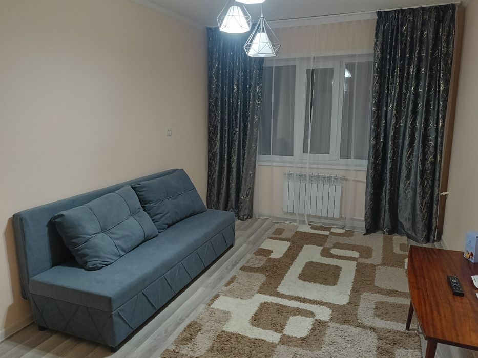 Сдам однокомнатную квартиру в Карьере на длительный срок