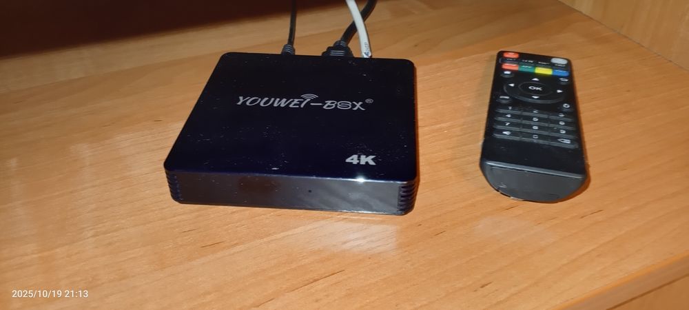 Телевизор смарт приставкой