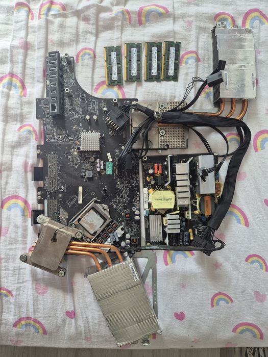 Imac А1312 на части