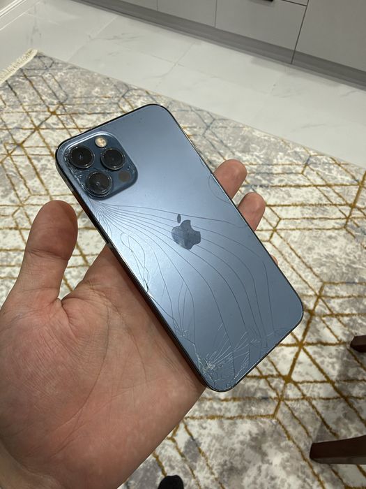 iPhone 12pro 128