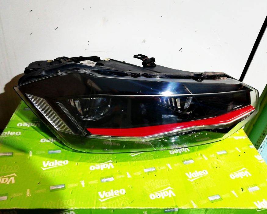 Фар фарове за Фолксваген Поло 2Г / VW Polo 2G GTI FULL LED.