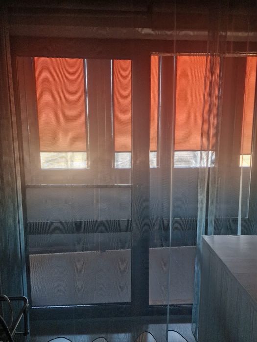 Apartament cu trei camere de vânzare