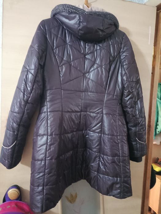 Продают женскую куртку