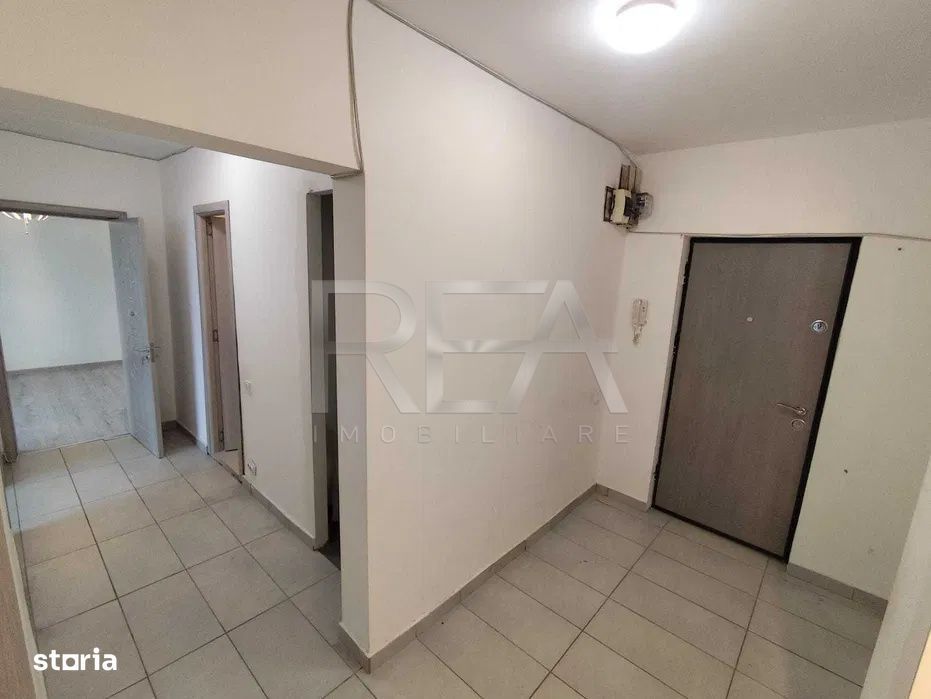 2 camere Campia Libertatii decomandat, Risc 2, metrou, 57 mp, reabilit
