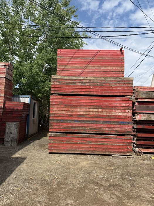 Продам щитовая опалубка 3.3м