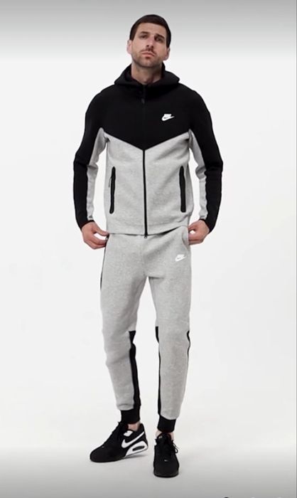 Nike Tech Fleece L