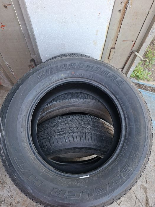 Продам шины 265/60/18 бриджестон