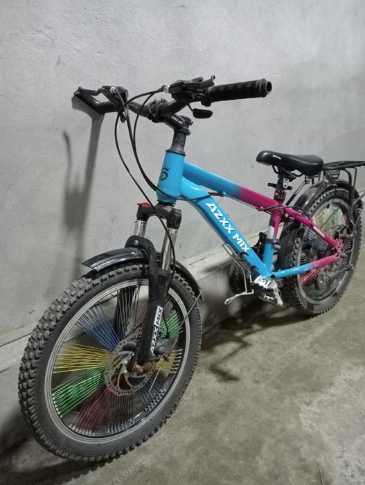 Skorili velosiped,holati yangi, razmer:24,spisalari rangli yangi model