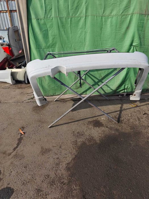 Бампер задний субару б3 рестайлинг с накладкой и брызговиками