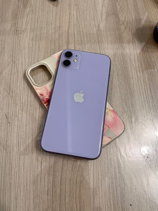 Продам iPhone 11 айфон 11