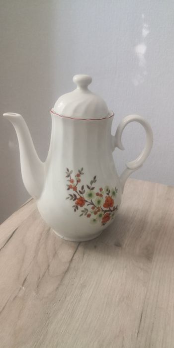 Продавам порцеланови канички